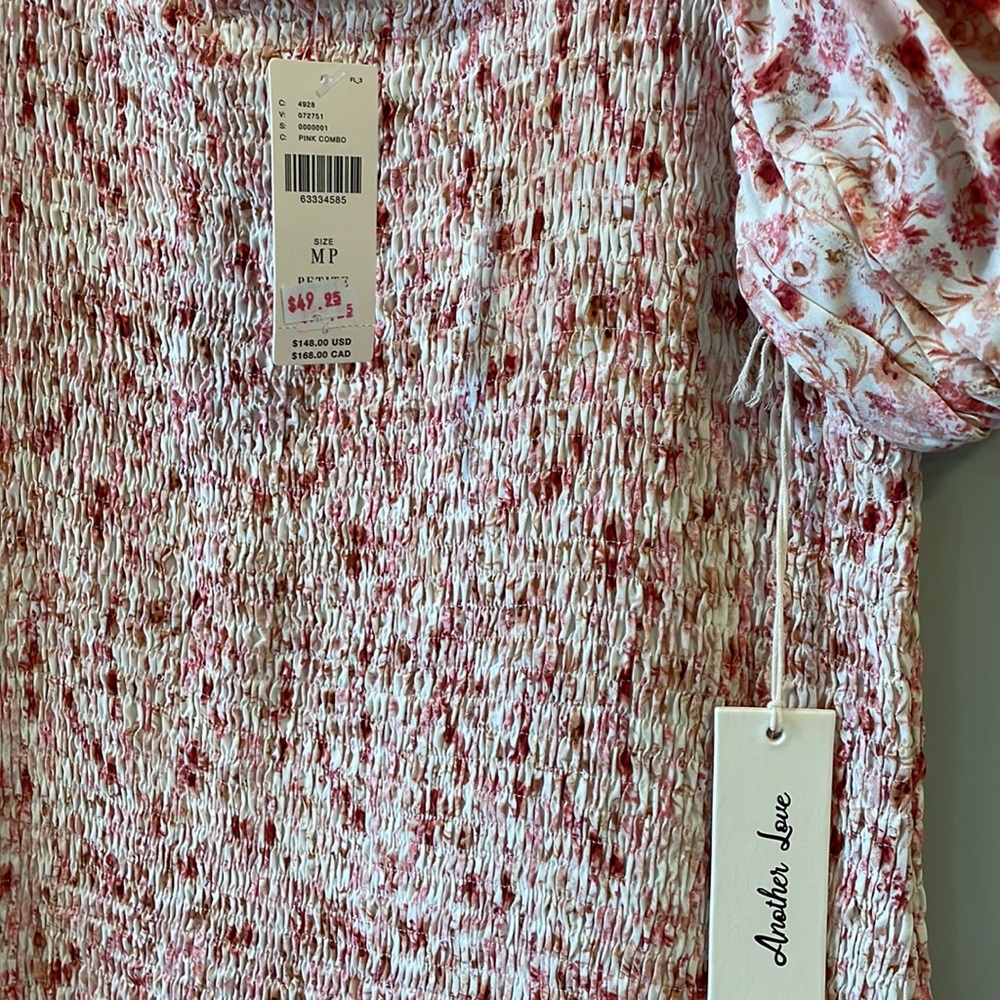 NWT Another Love Pink Floral Smocked Puff-Sleeve Mini Dress MP - Picture 3 of 6